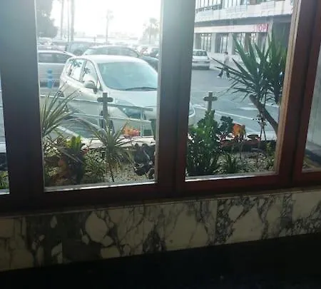 Gasthof Nice Room-terrace- Private Toilete-closer Sport Pier-optical Fiber 1 Gb Las Palmas / Gran Canaria